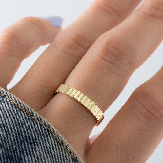Fluted Ring