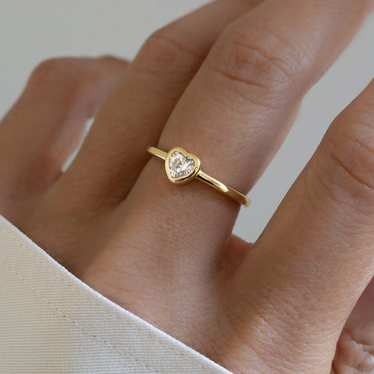Bezel Heart Ring