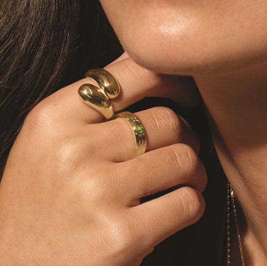 Peridot Cabochon Fluted Ring